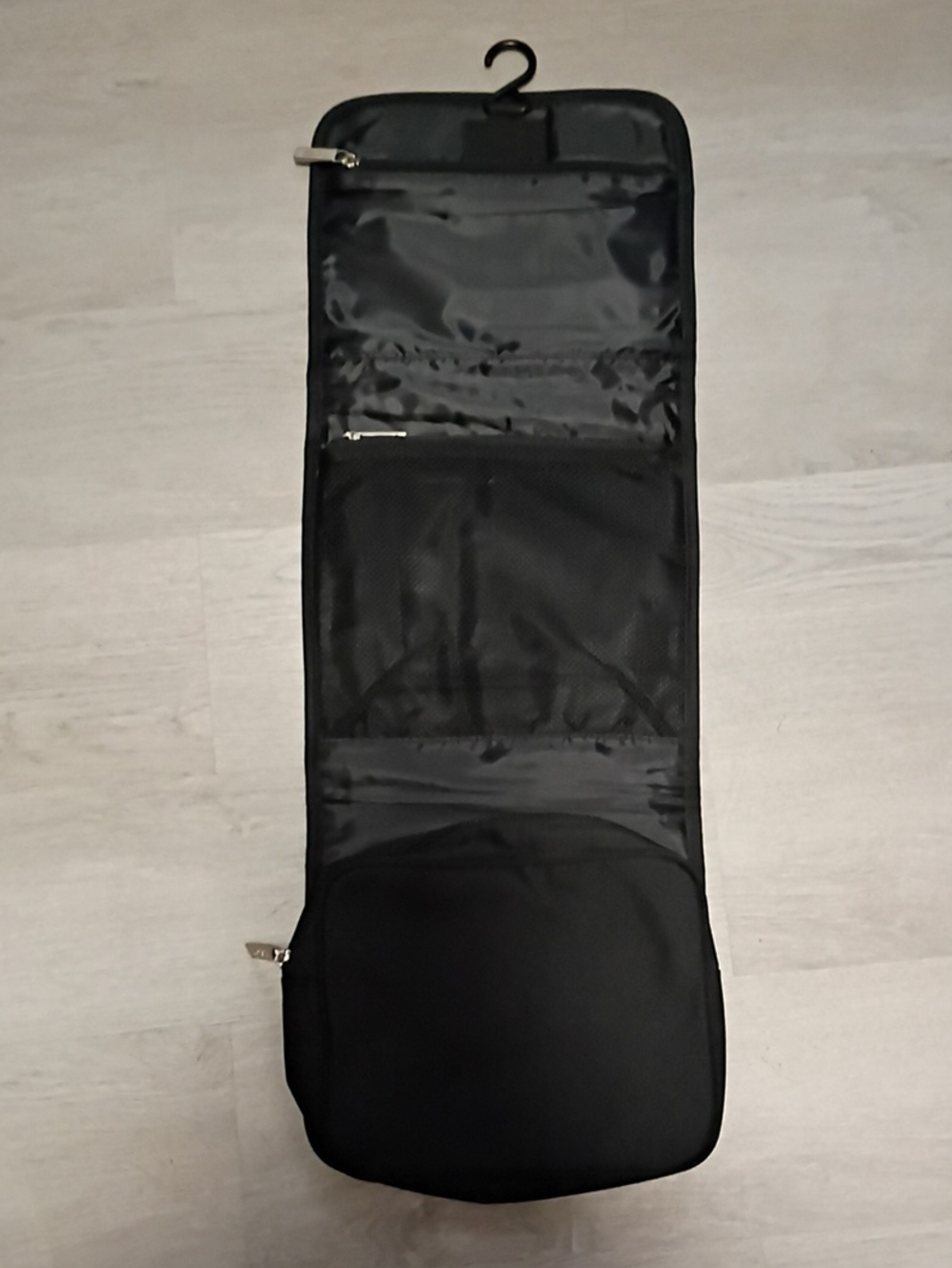 Men's Burberry Travel Hanging Toiletry Bag